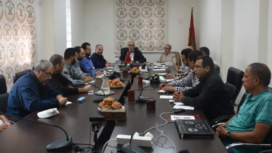 الأمين العام يعقد لقاء تواصليا مع المكتب الوطني للجامعة الوطنية لمستقبل السككيين