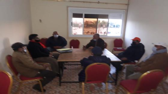 الـuntm بالفقيه بنصالح ينظم لقاء تواصليا مع المكتب الاقليمي لعمال شركة” أوليا كبيطال”