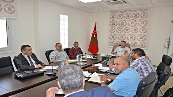 بلاغ: “UNTM” يؤكد عدم ارتياحه لنتائج الحوار الاجتماعي ويدعو الحكومة إلى تجويده