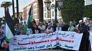 اللجنة المركزية للعمل النسائي تدعو إلى المشاركة المكثفة في الوقفة النسائية ضد الإبادة الجماعية لنساء وأطفال غزة