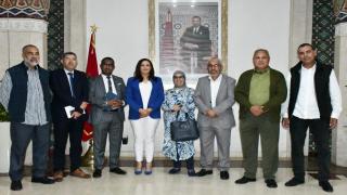 المكتب الإقليمي للجامعة الوطنية لموظفي الجماعات المحلية بالرباط يكشف عن مخرجات اللقاء مع رئيسة الجماعة