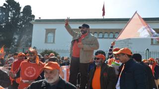 الجامعة الوطنية لموظفي التعليم تدعم الأساتذة ضحايا النظامين وتدعو إلى المشاركة في الإضراب الوطني