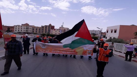 المكتب الجهوي للاتحاد بالشرق يحتفل بفاتح ماي في تاوريرت