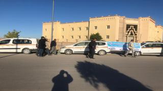 مهنيو سيارات الأجرة الصنف الأول بمحور الريصاني الجرف، ارفود يخوضون إضرابا إنذاريا