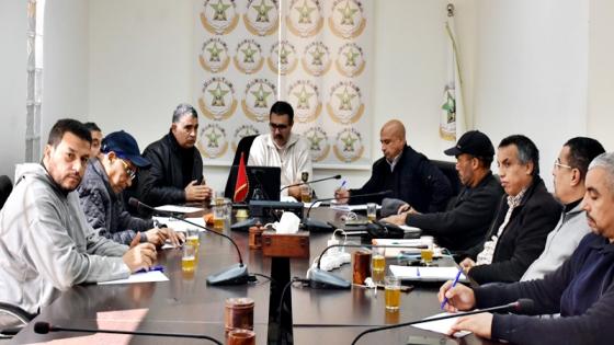 النقابة الوطنية لقطاع سيارة الأجرة تعبر عن ارتياحها للإشارات الإيجابية الواردة في اجتماع الداخلية