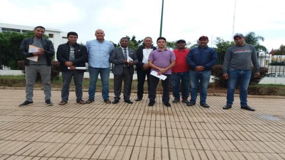 الاتفاق حول تسوية ملف مستخدمي مطرح أم عزة بعد توقيع اتفاق مبدئي لصالح استرجاع المبلغ المقتطع