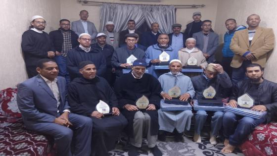 الاتحاد الوطني للشغل بالمغرب بالرشيدية يكرم و يحتفي بمناضليه المتقاعدين