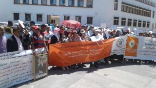 نقابة مستخدمي المؤسسة المحمدية للأعمال الاجتماعية تحتج أمام وزارة العدل