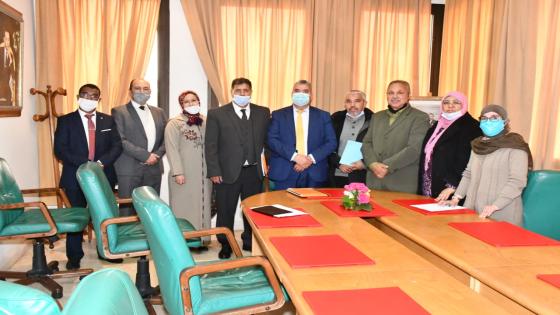 في لقاء مع رئيس جماعة الرباط..المكتب الإقليمي لجامعة موظفي الجماعات يتدارس الملف المطلبي