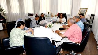 الجامعة الوطنية لموظفي الجماعات المحلية بالرباط يتدارس الملف المطلبي للشغيلة الجماعية مع رئيسة الجماعة