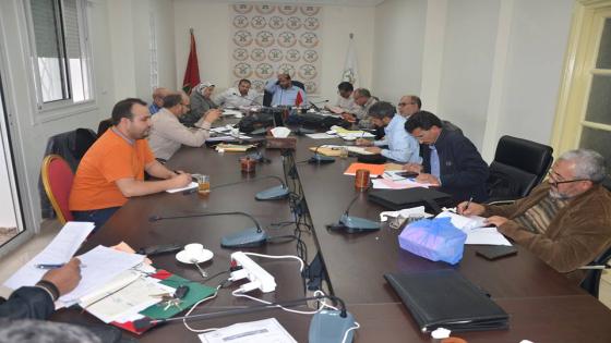 الجامعة الوطنية لموظفي التعليم تعلن رفضها للساعة الإضافية وتطالب الوزارة بالاستجابة لمطالب الشغيلة