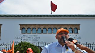 الجامعة الوطنية لموظفي التعليم تطالب الوزير بعقد لقاء عاجل بخصوص موظفي الوزارة حاملي الشهادات