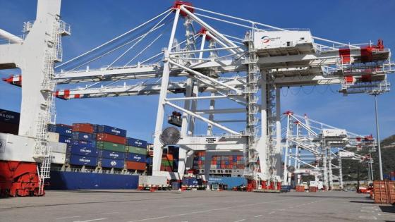 نقابة مستخدمي الوكالة الوطنية للموانئ تدعو الإدارة للحوار